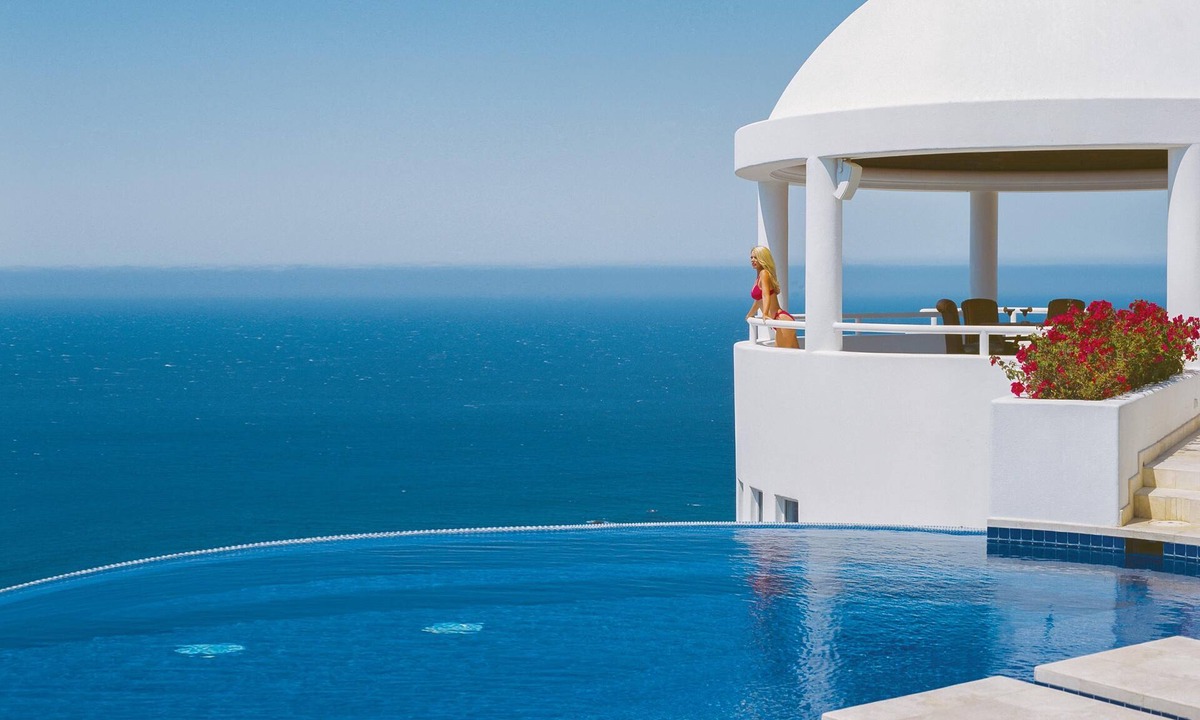 Pedregal Villa | Luxury Med-Style Cabo Villa w/Pool, Hot Tub, Firepit, Gym & Pano Ocean Views