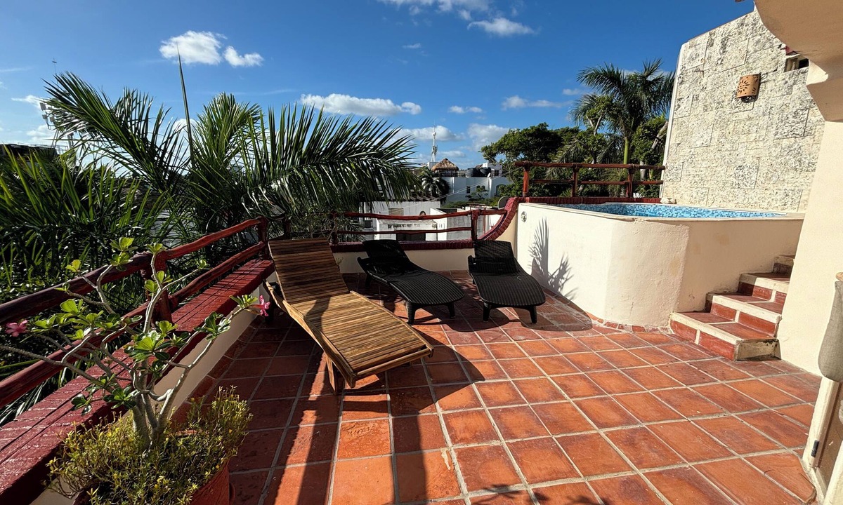 Downtown Condo | Luxury Oceanview DT. Playa Centro Penthouse, Private Roof Top Deck, Plunge Pool.
