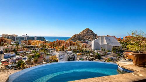 Centro Apartment | Luxury Pedregal Condo Walk to Cabo Marina