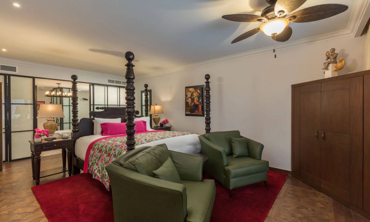 El Tezal Resort | Luxury VE2 2 Beds - 1 King Bed & 2 Queen Beds Balcony & Plunge pool
