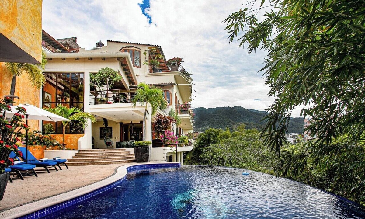 Proyecto escola Villa | LUXURY VILLA GRINGO GULCH