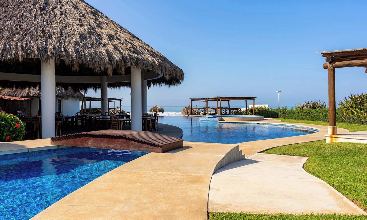 Boulevard Barra Vieja Villa | Luxury Villa Private Beach Dreams Diamante