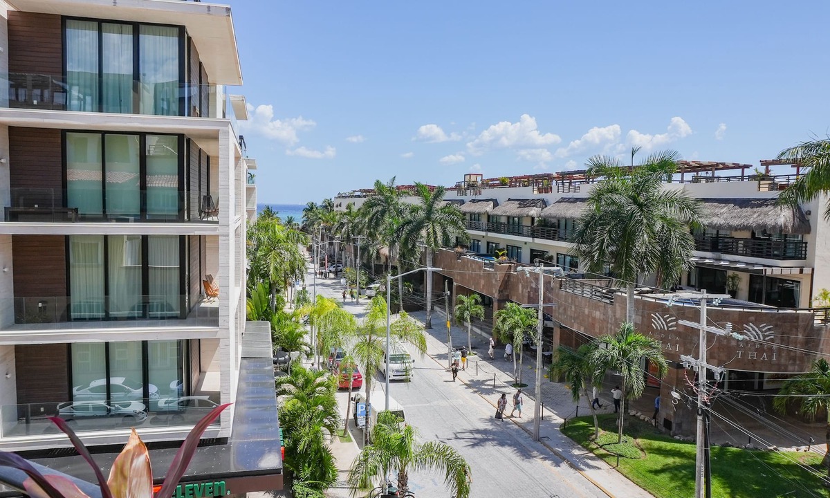 Gonzalo Guerrero Condo | Magic Paradise by BRIC Vacation - 3 bedroom Penthouse steps from Mamita's Beach!