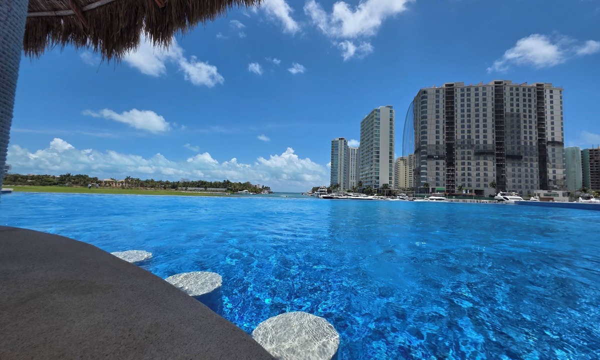 Zona Hotelera Apartment | Marea condo vista espectacular 4pax