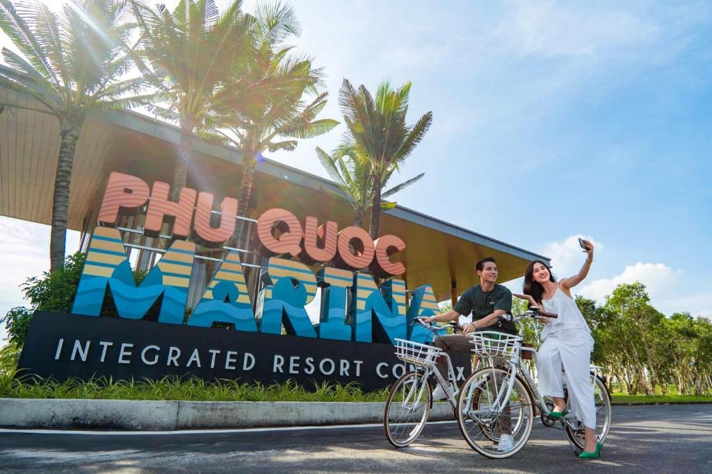 Duong To Hotel | Marina resort Waterfront Minh Phu Quoc beach swimming pool