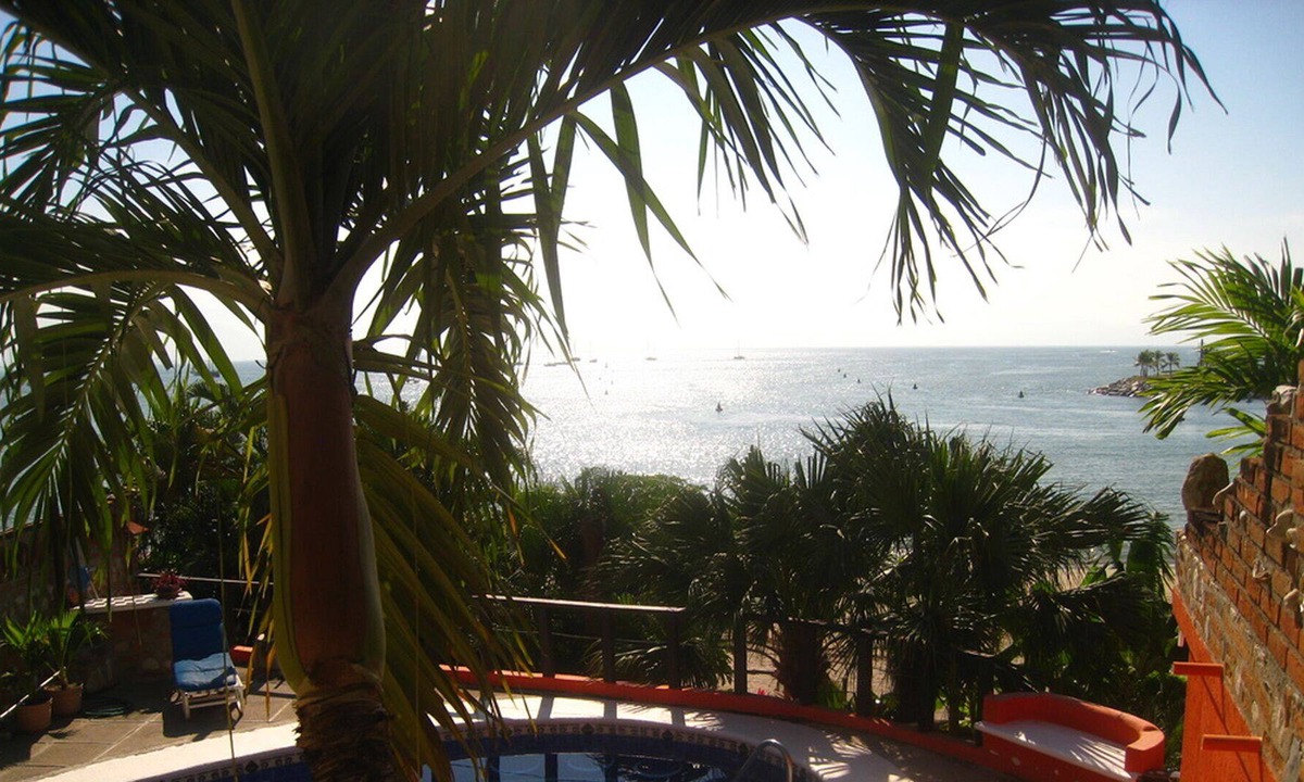 La Cruz de Huanacaxtle Apartment | Master Suite | La Cruz de Huanacaxtle