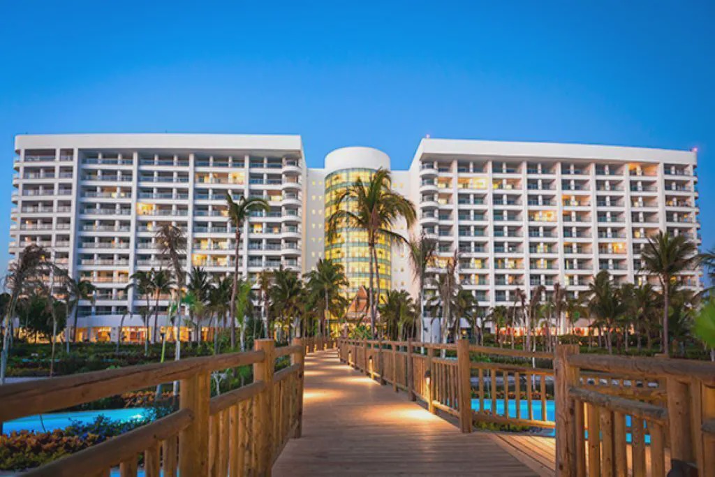 Puente del Mar Hotel | Mayan Palace 2 Bedroom Suite - Acapulco