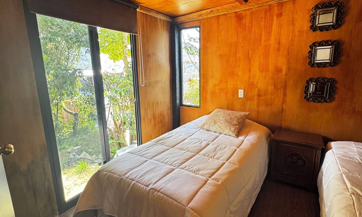 Huautla de Jimenez Cabin | Mazatec Corner
