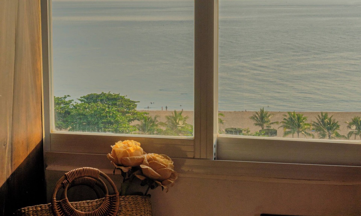 Tran Phu Beach Hotel | Melyna Hotel Nha Trang Beach