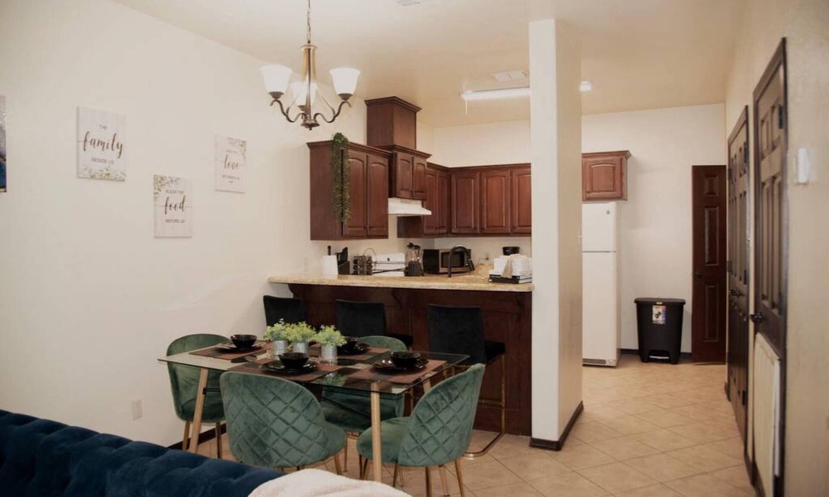 Edinburg Apartment | Modern 2 bed 2-bath Next to University Utrgv