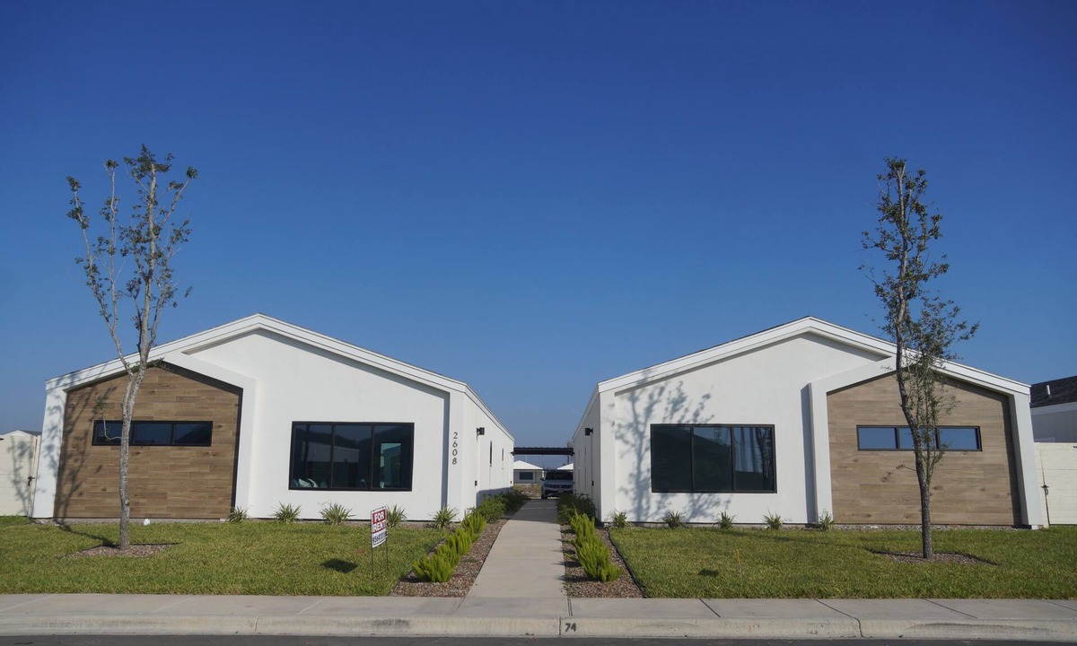 Weslaco Apartment | Modern 2-Bedroom, 2-Bathroom Apartment - Brand New in the Heart of Weslaco