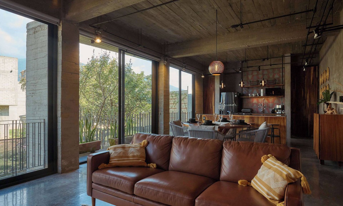 San Felipe del Agua Apartment | Modern Design Apartment w/Stunning Mountain Views