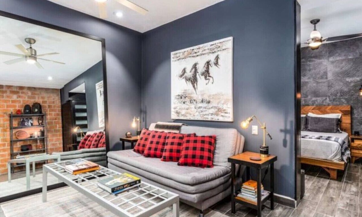 Romantic Zone Apartment | Modern Loft Style 1 Bed with Private Pool