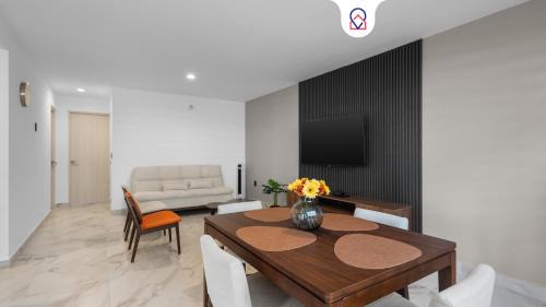 Queretaro Apartment | Moderno Depa con Alberca en Querétaro, 2 Recámaras