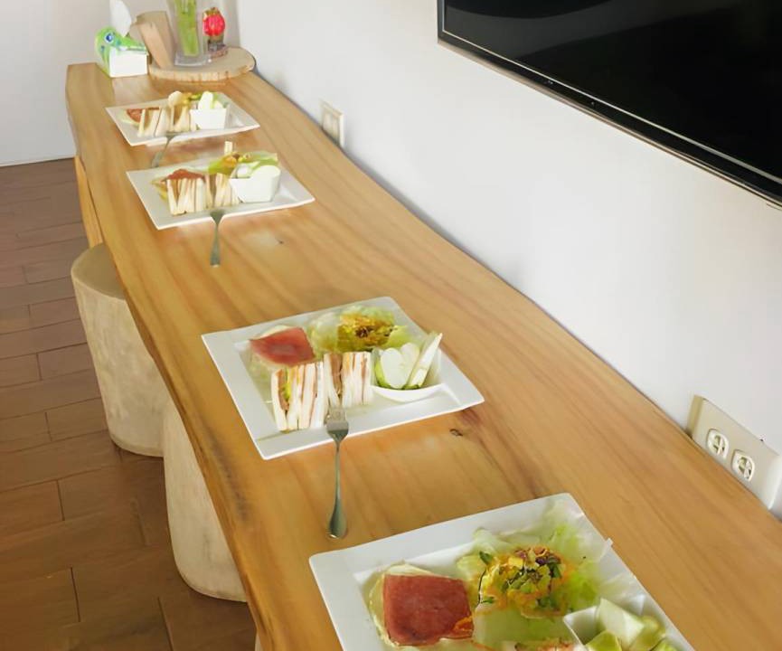 Taitung Hotel | Motel ∙ 6 guests