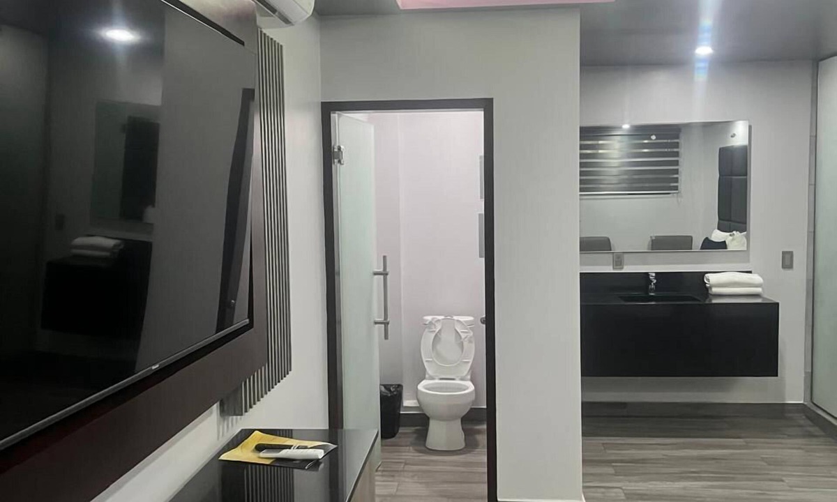 Rosarito Hotel | MOTEL DUBAI