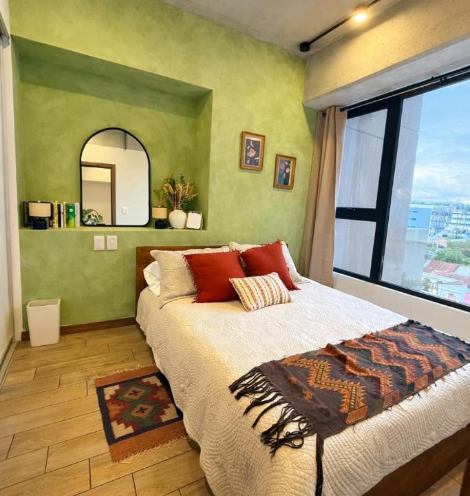 Zona 4 Apartment | NEW! Modern Apartment in 4 Grados Norte