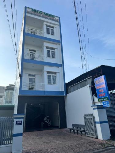 Buon Ma Thuot Hotel | Nhà Nghỉ Hoàng Gia Phát