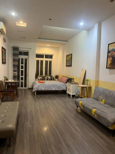 Phuong 1 Apartment | Nhà riêng 6 Phòng Ngủ-Tối đa 16 người- Cách Bùi Viện 1km