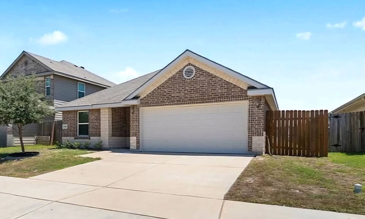 Edinburg House | Nice 3-bedroom house in a beautiful neighborhood in Edinburg