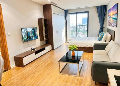 Dong Da Apartment | NinetyComplex-90 Láng Đống Đa 2 mins RoyalCity