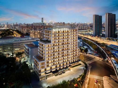 Xuhui Hotel | Novotel Shanghai Xuhui Riverside