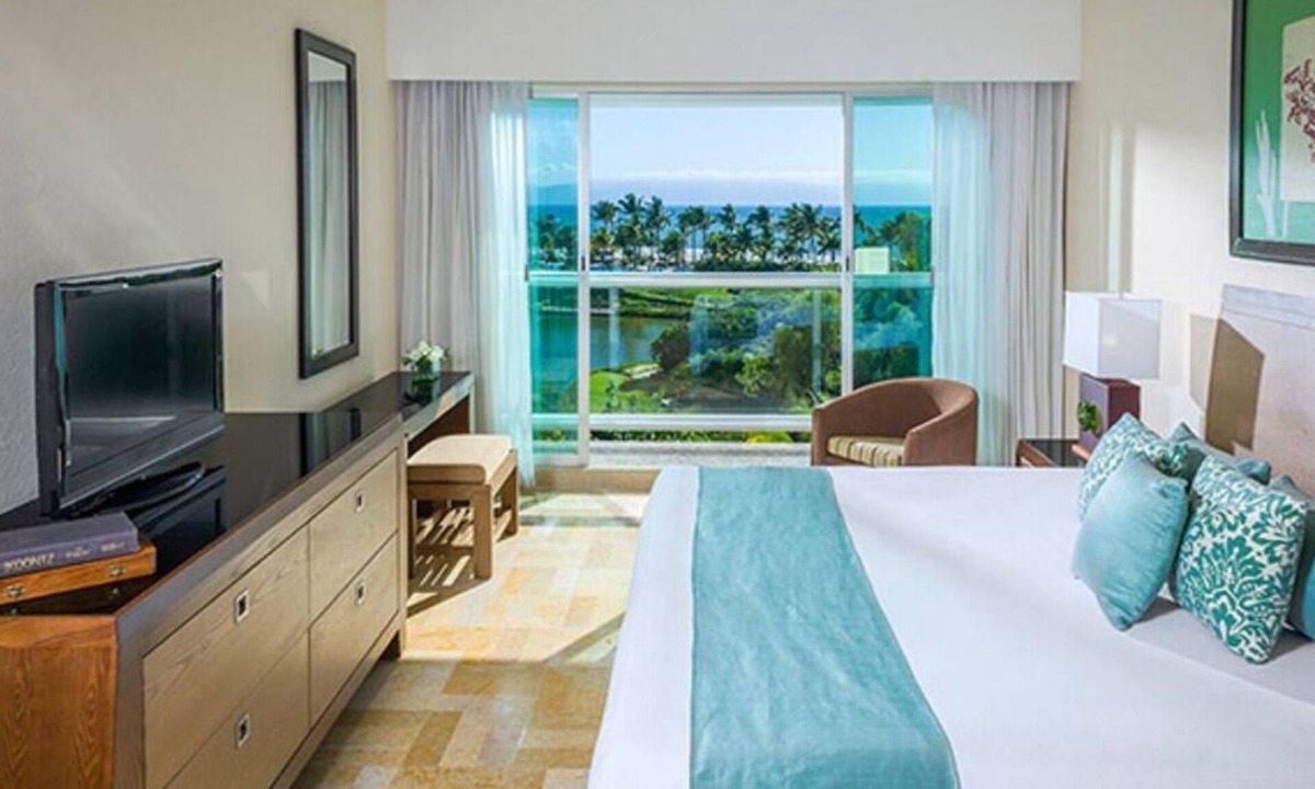 Puerto Vallarta Resort | Nuevo Vallarta Mayan Palace relax in delightfull 1 bedroom