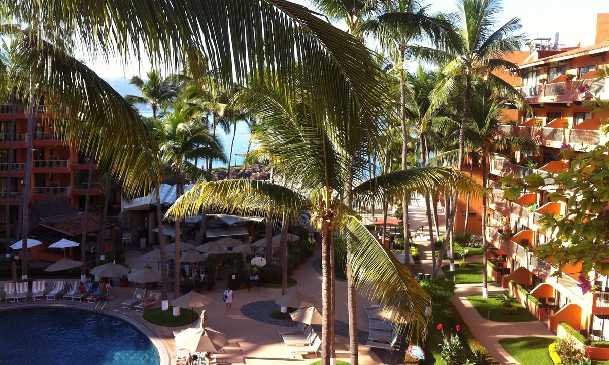 Las Glorias Villa | Ocean, sand and sun, spacious, friendly. accommodation