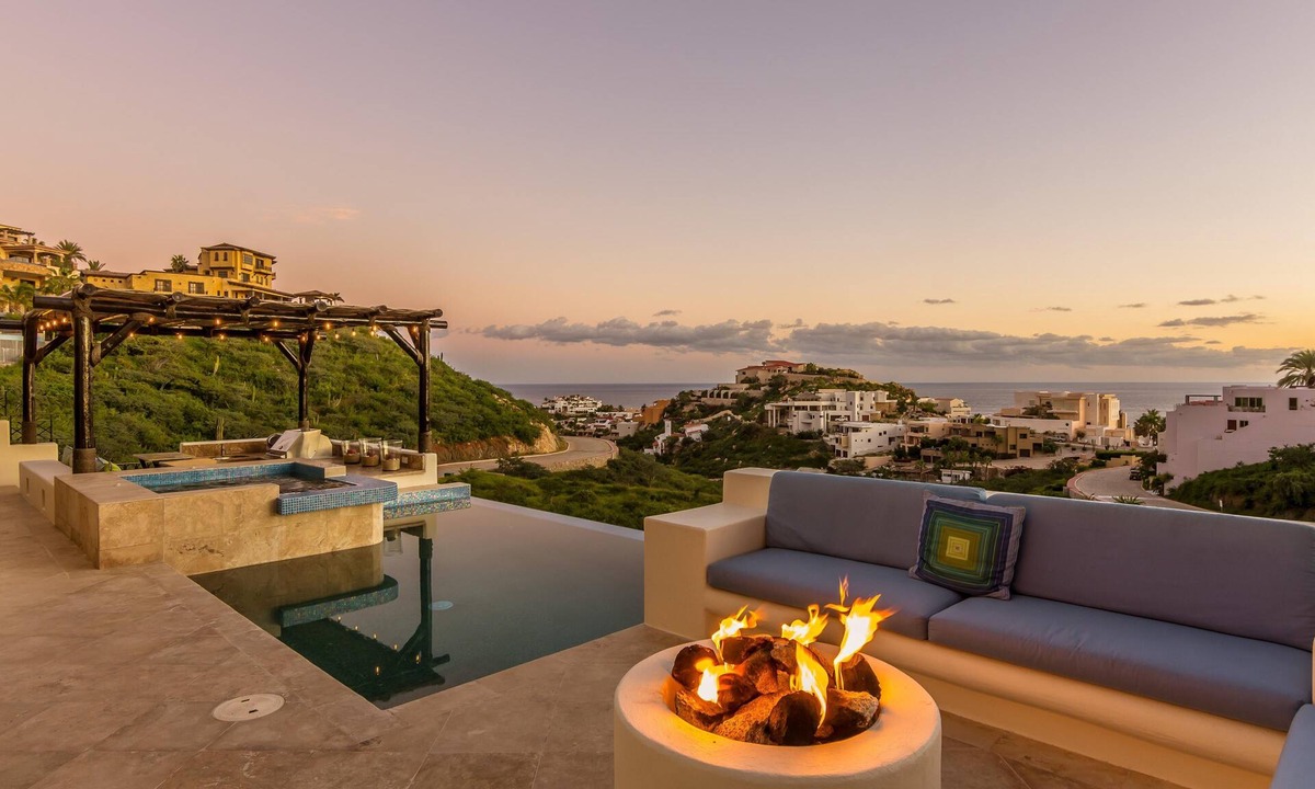 Pedregal Villa | Ocean View Villa w/Heated Pool, Hot Tub, Firepit & Beach Club Access Pedregal
