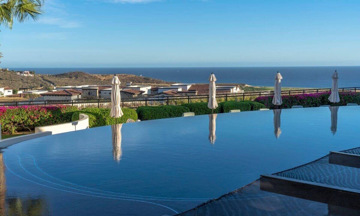 Paraiso Escondido House | Ocean view villa with pool in Quivira