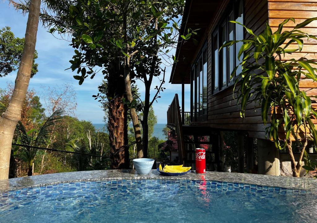 Ham Ninh Apartment | Ong Huong House Can 2