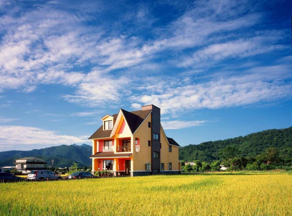 Dongshan House | Orange Castle
