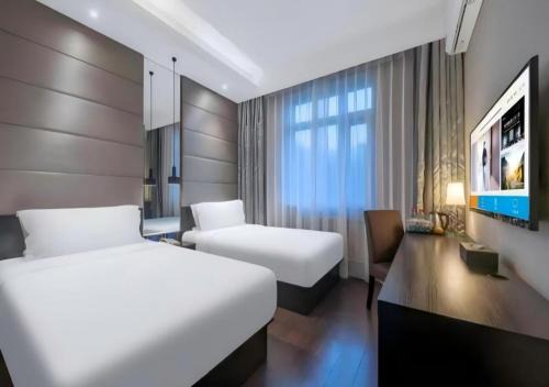 Haidian Hotel | Orange Hotel Beijing Wukesong Haidian Wuluju Subway Station