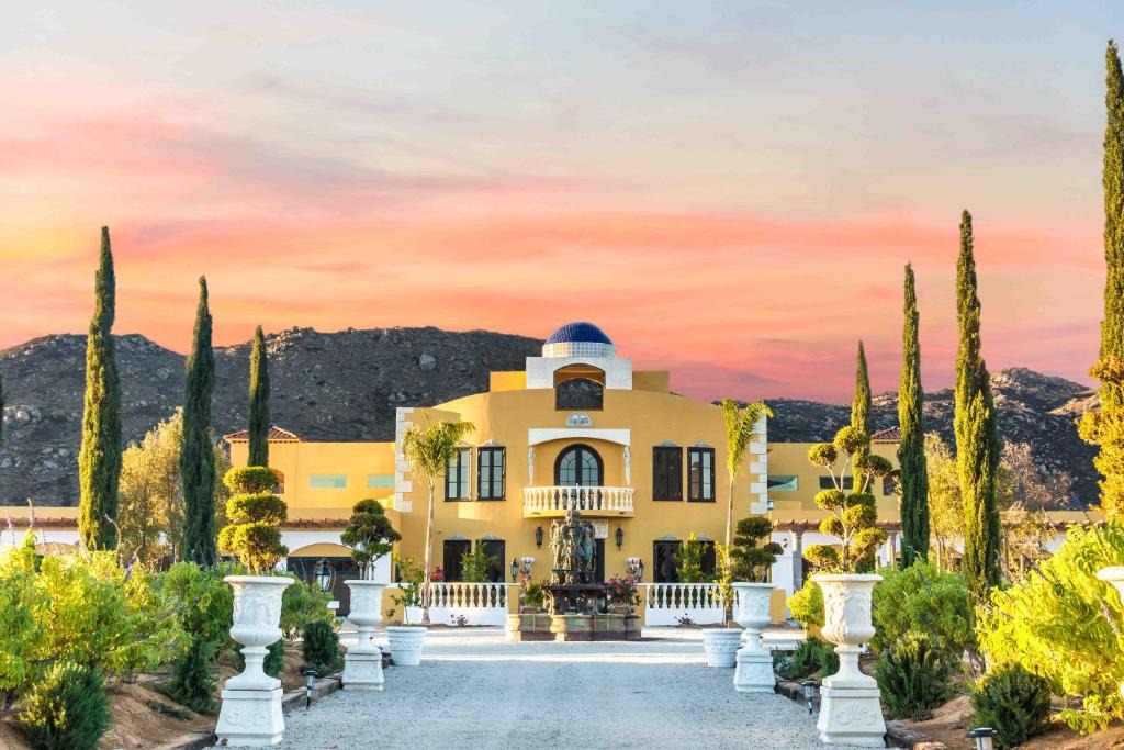 Valle de Guadalupe Bed & Breakfast | Palazzo del Valle, Alojamiento y Desayuno
