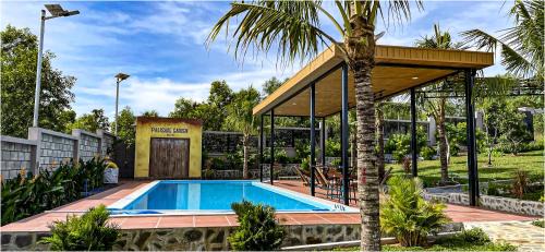 Ho Tram House | Palisade Garden