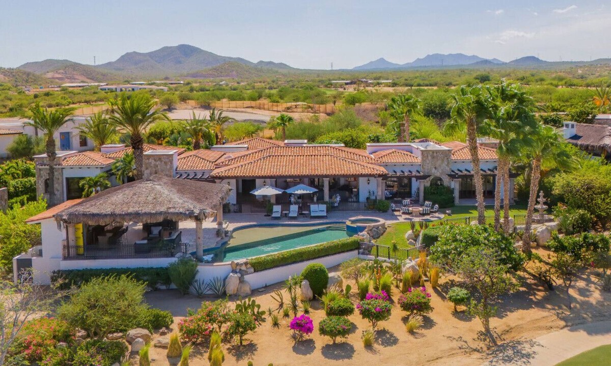 San Jose del Cabo Villa | Palmilla Oasis 4BR Dream Villa with Lux Golf Cart