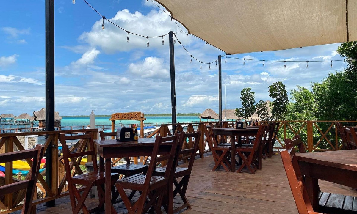 Centro Hotel | Papitos Bacalar Hotel and Marina