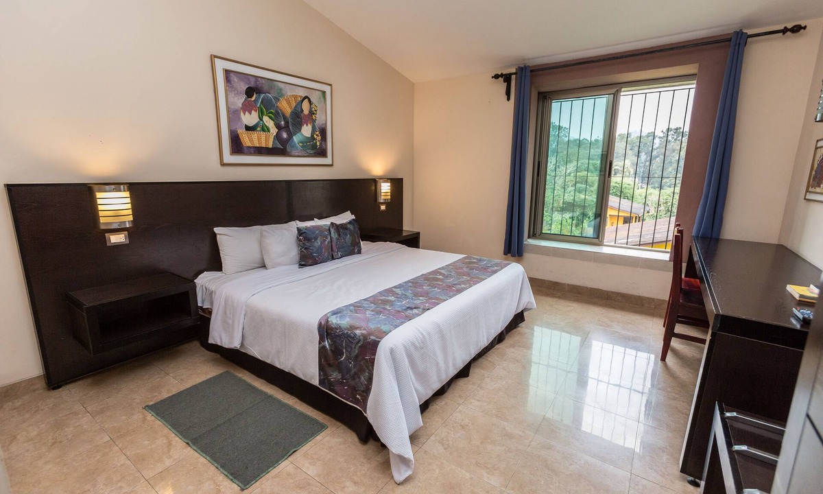 Santa Cruz Verapaz Hotel | Park Hotel Resort