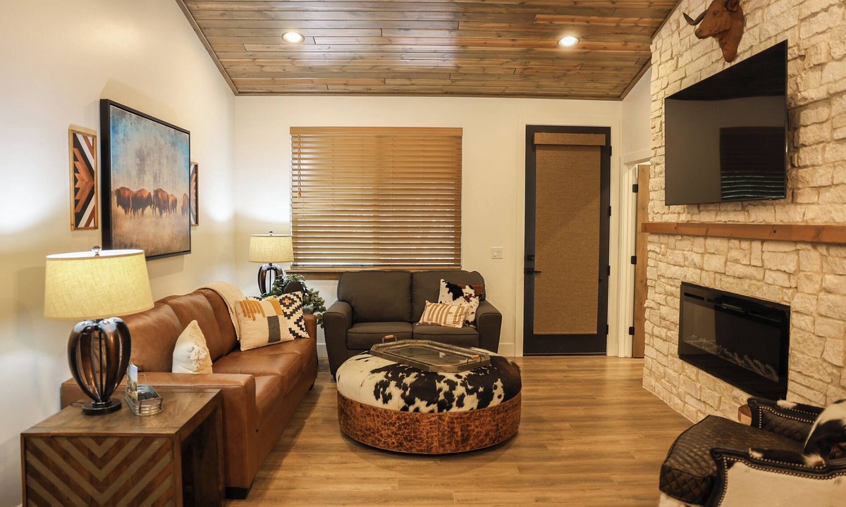 Torreon House | Peaceful Mountain Cabin-Newly updated- Family Friendly- Near Ski Resort