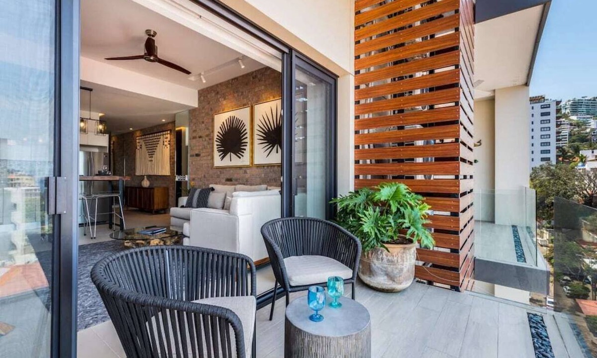 Emiliano Zapata Apartment | Perfect, freshly decorated one bedroom Loft 268!