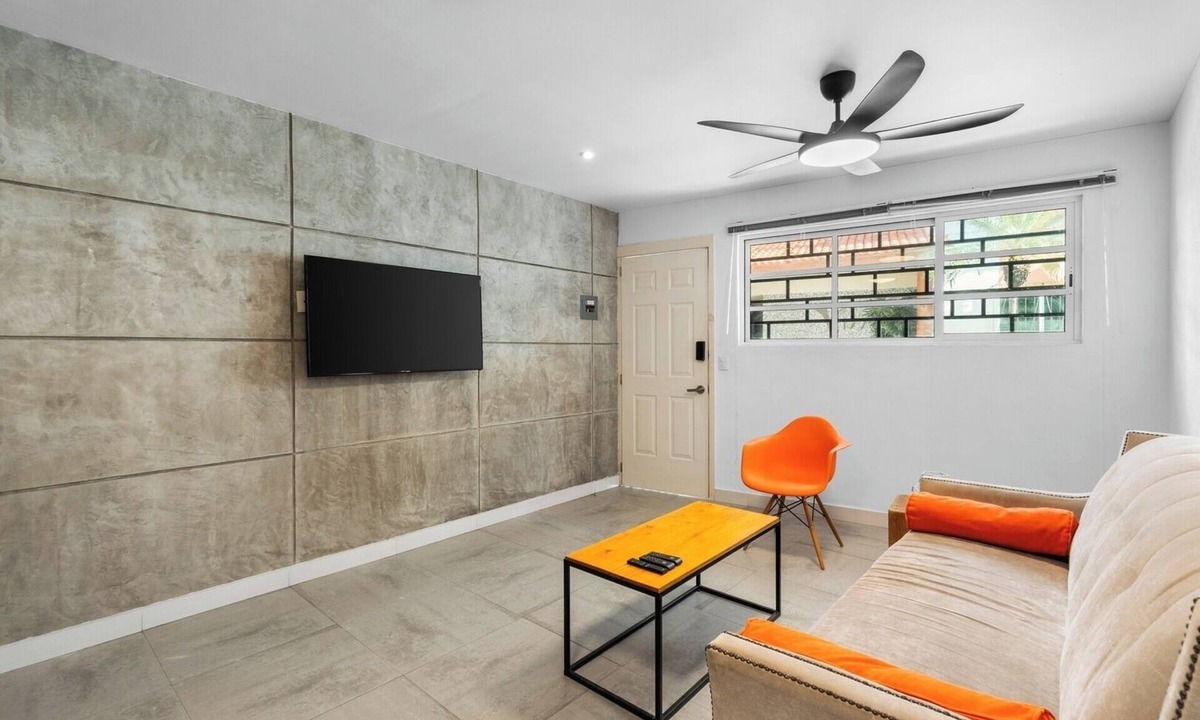 Amapas Apartment | Perfect location with no stairs + beach and Wi-Fi
