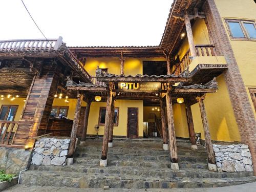Dong Van Hotel | PiTu Homestay