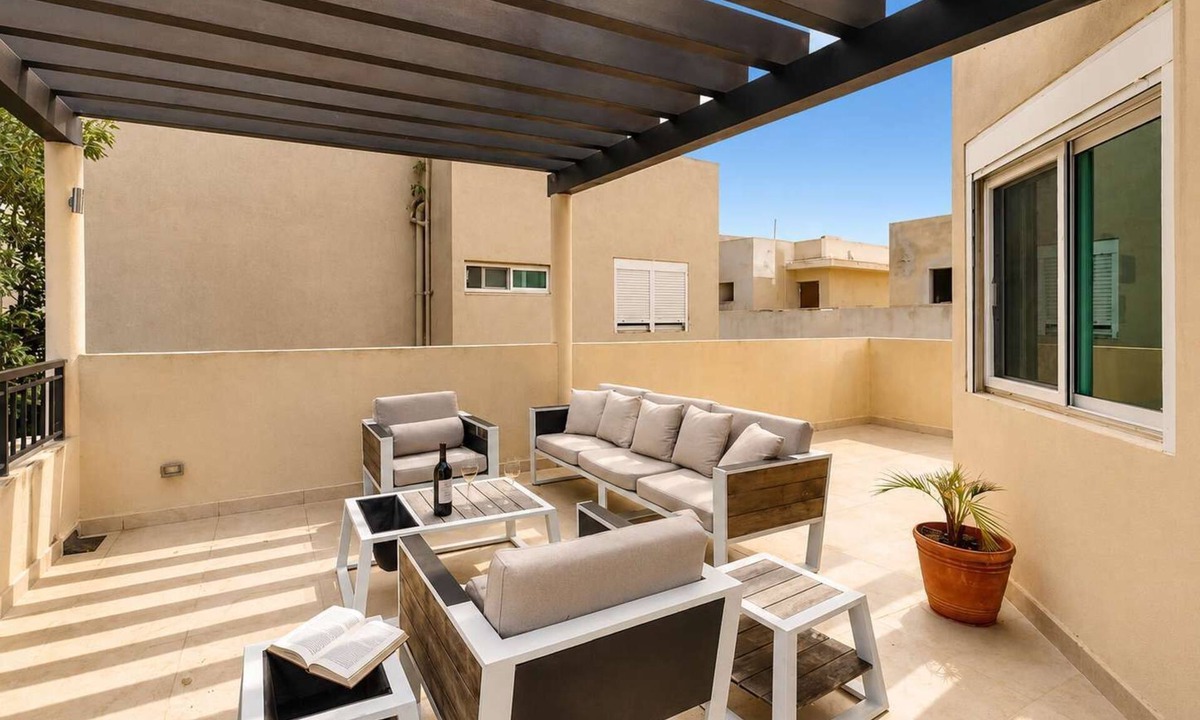 Playa del Carmen Villa | Playa del Carmen 3BR Villa | Pool, Gym & Balcony