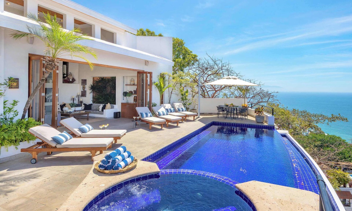 Romantic Zone Villa | Please Inquire Before Booking – Luxury Villa