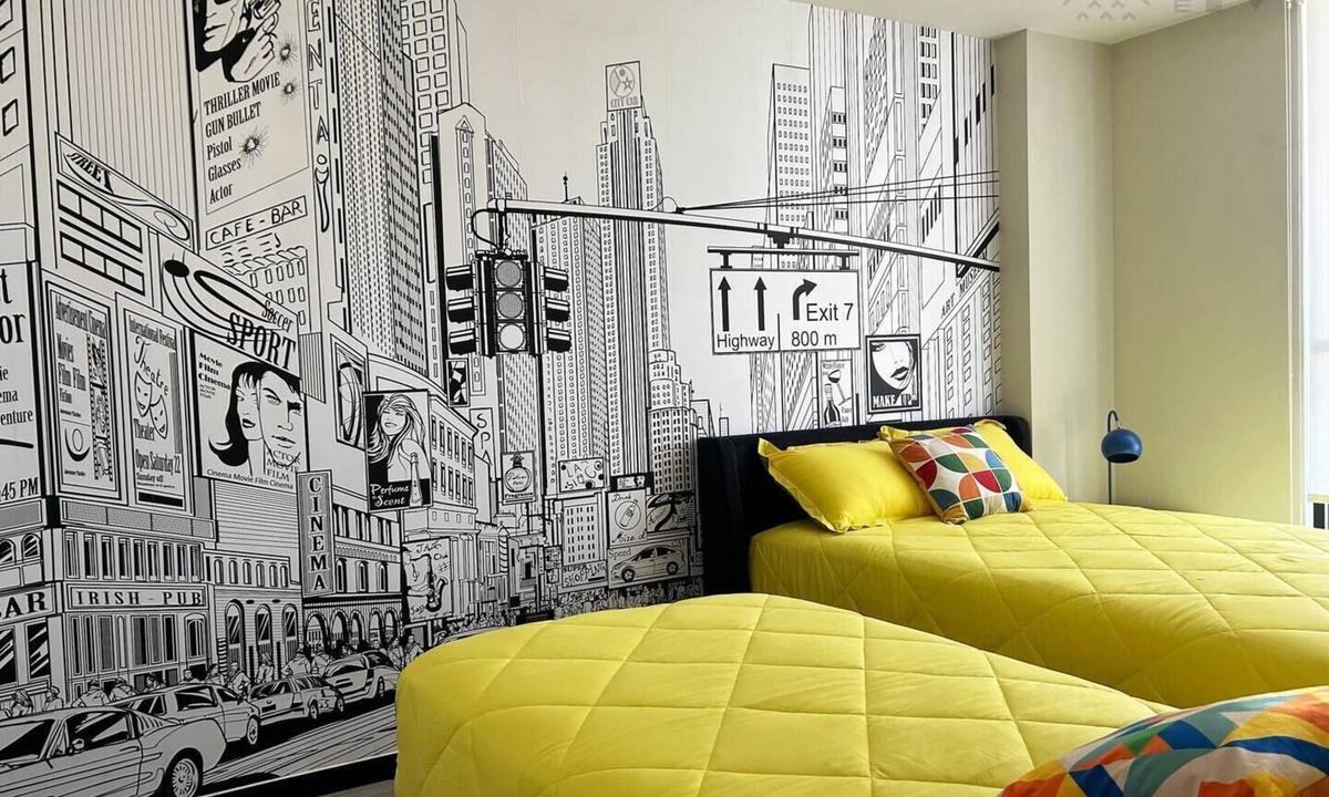 Queretaro Apartment | Pop-style apt in HomeResort