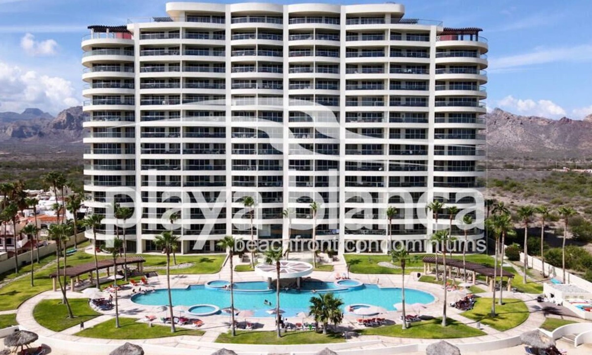 San Carlos Condo | Premier Playa Blanca Condo 503: 2BR, 2BA Beachfront, Ocean Views, Hotel Services