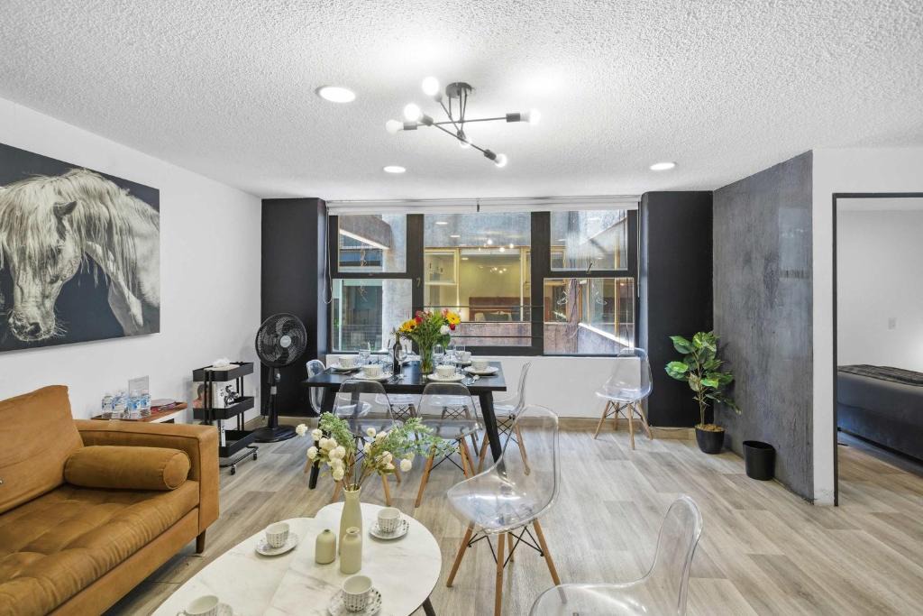 Miguel Hidalgo House | Prime Polanco 5BR Apt Near Masaryk