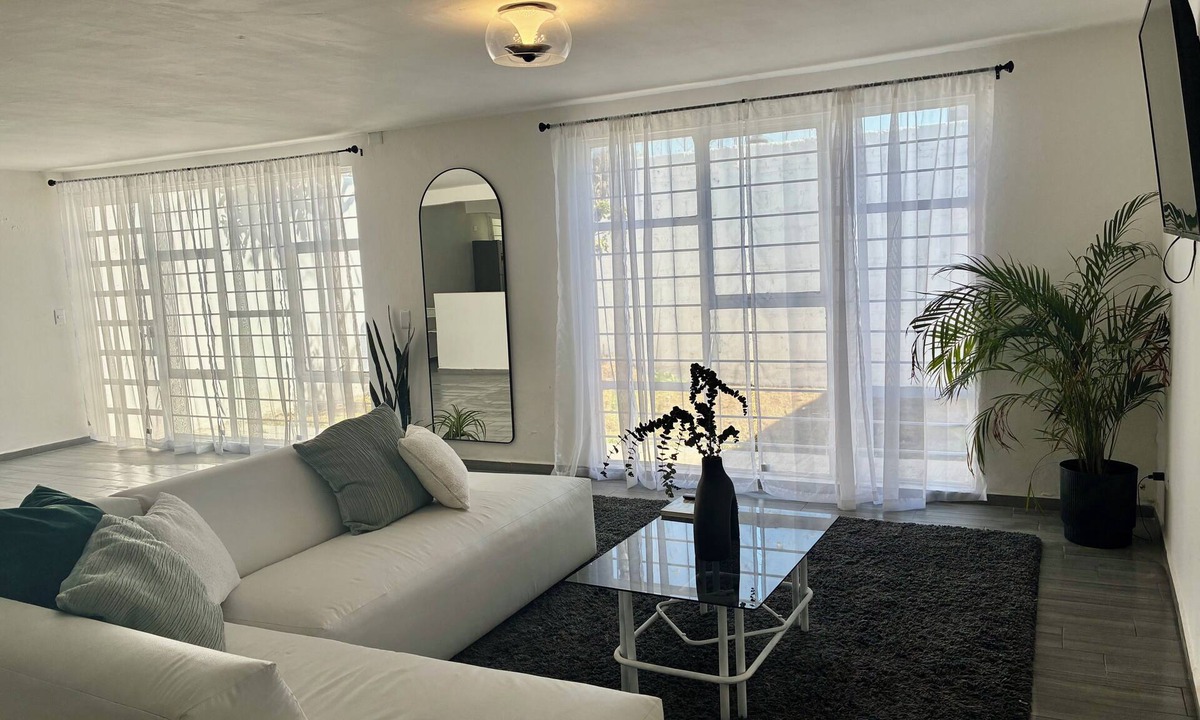 Puebla Apartment | Private house in Zavaleta with parking
