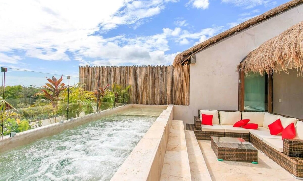 Zama Condo | Private Rooftop Pool with Jungle Views & Balcony