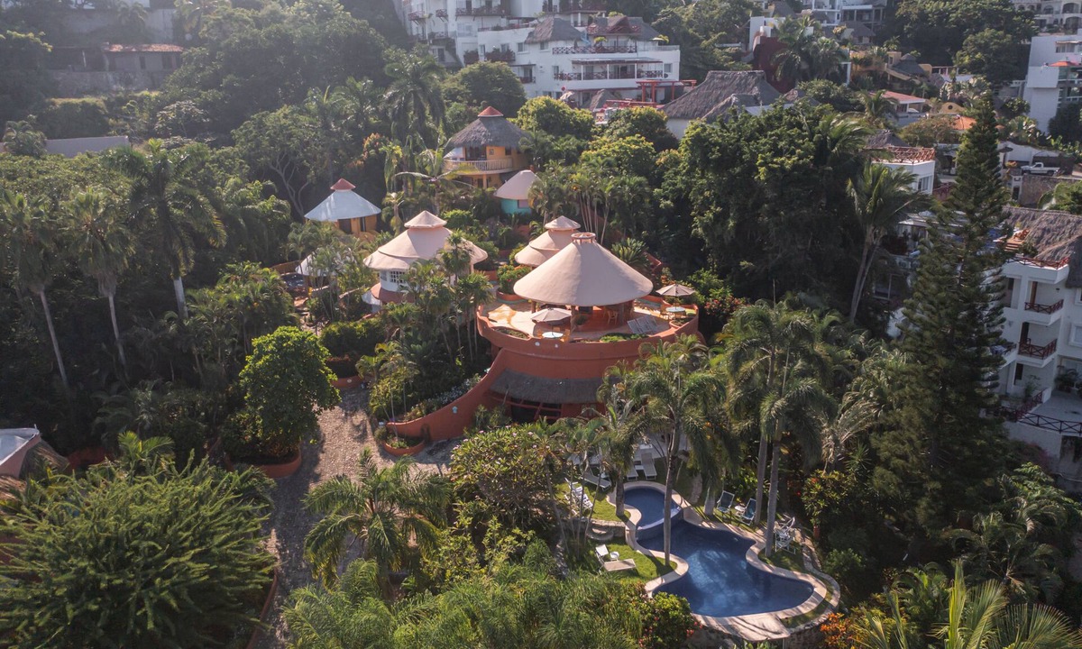 North End Villa | Private Sayulita Estate 3 Villas, 3 Pools, Ocean Views, Walk to Beach, Sleeps 20